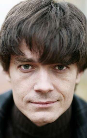 Актер Максим Матвеев