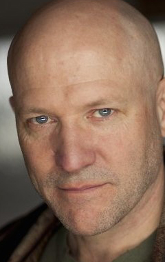 Актер Роберт Б. Кеннеди