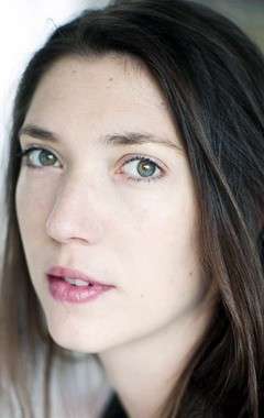 Актер Зои Брунэо