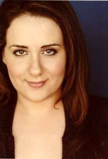 Актер Артемис Пебдани