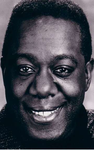 Актер Блу Манкума