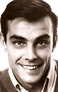 Актер Пол Шенар