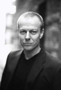 Актер Ник Борэйни