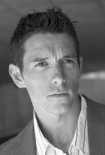 Актер Пол Хэмпшир