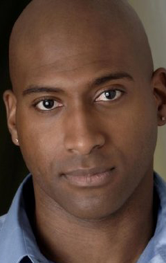 Актер Давиэль Джонсон