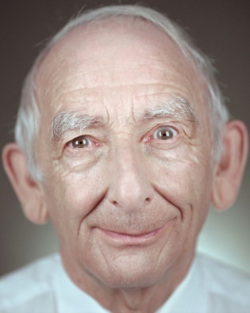 Актер Стэнли Кэй