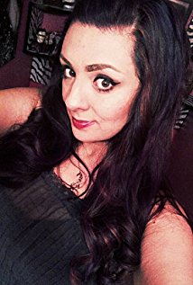 Актер Джен Шарлоу