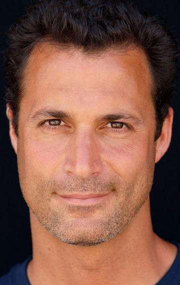 Фото Найджел Баркер