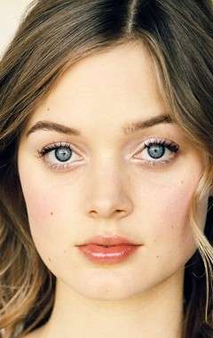 Фото Белла Хиткот