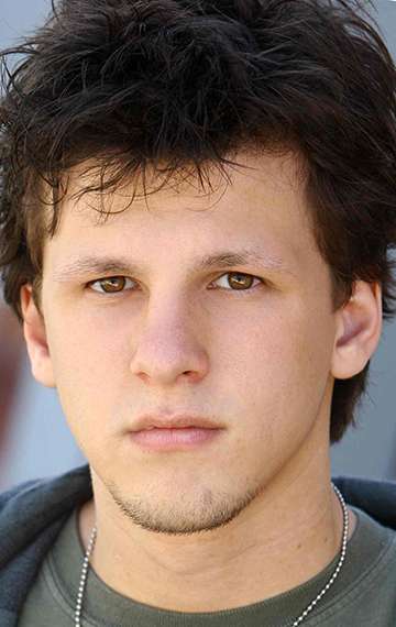 Актер Диллан Кристофер