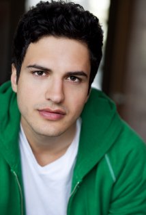 Актер Дэн Хантер