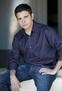 Актер Карлос Санчез