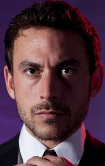 Актер Крис Нью