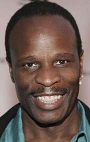 Актер Гранд Л. Буш