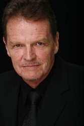 Актер Майкл Оуэнс