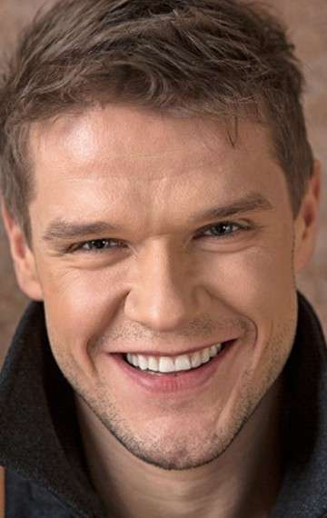 Актер Владимир Яглыч