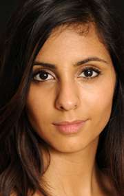 Актер Анжи Махиндра