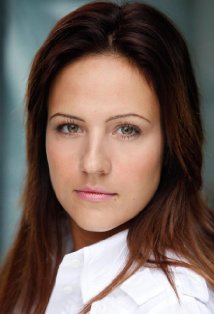 Актер Келли-Мари Керр