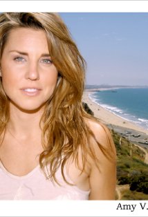 Актер Эми В. Дьюхерст