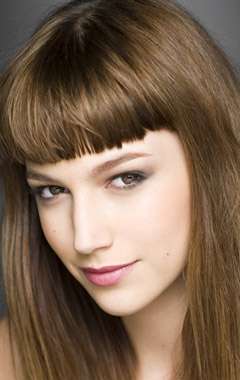 Актер Урсула Корберо