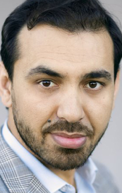 Актер Мустафа Хайдари