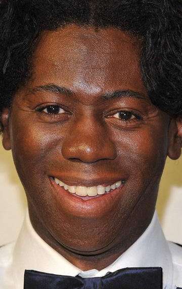 Актер Дж. Александр