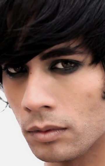 Актер Сутан