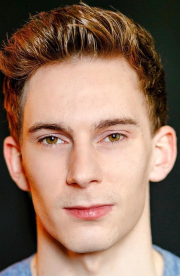 Актер Джеймс Батчер