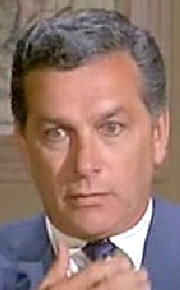 Актер Билл Брэдли