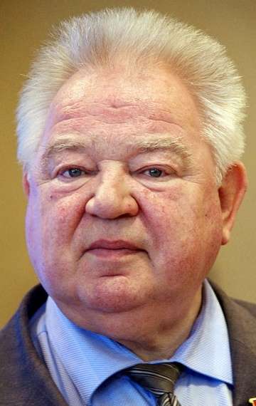 Актер Георгий Гречко