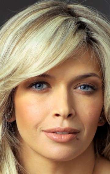 Актер Вера Брежнева