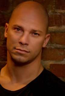 Актер Берто Колон