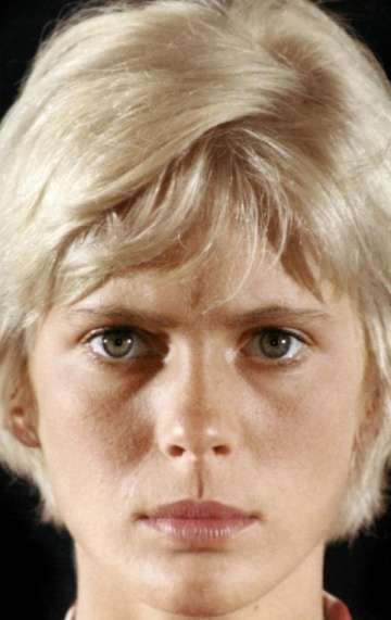 Актер Мимзи Фармер