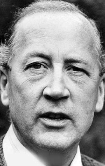 Актер Бернард Хептон