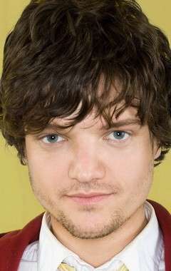 Актер Мэтт Джонс