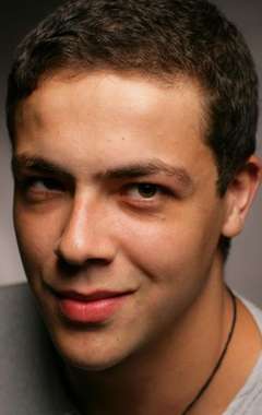 Актер Андрей Лавров