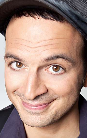 Актер Кая Янар