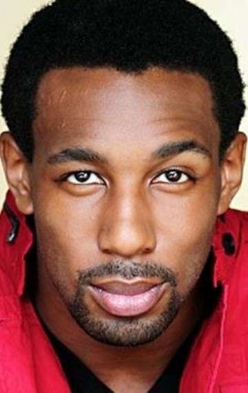 Актер Стивен Босс