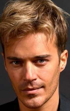 Актер Ники Илиев