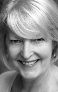 Актер Мэгги Оллереншоу