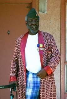 Актер Джеймс МакИчин