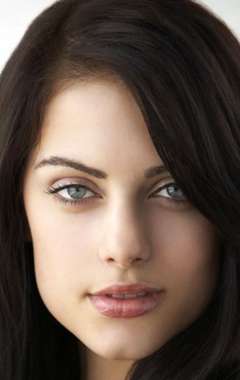 Актер Джулия Вот