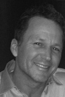 Актер Роберт Честнат