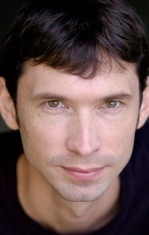 Актер Эндрю Варенхорст