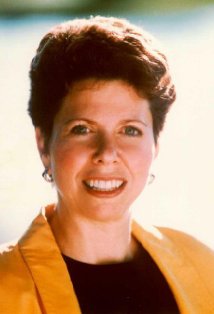 Актер Джин Эллиотт