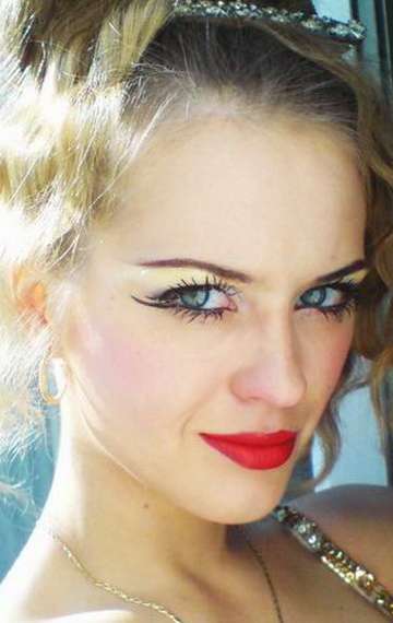 Актер Анжелина Карелина