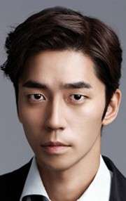 Актер Син Сон Рок