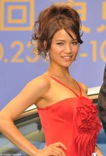 Актер Эмили Кайхо