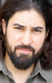 Актер Луис А. Ролон