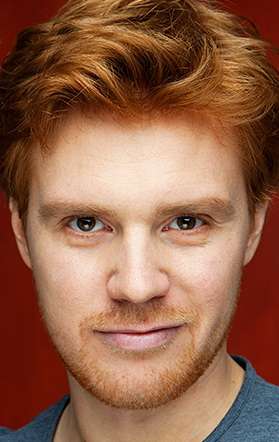 Актер Роман Ладнев